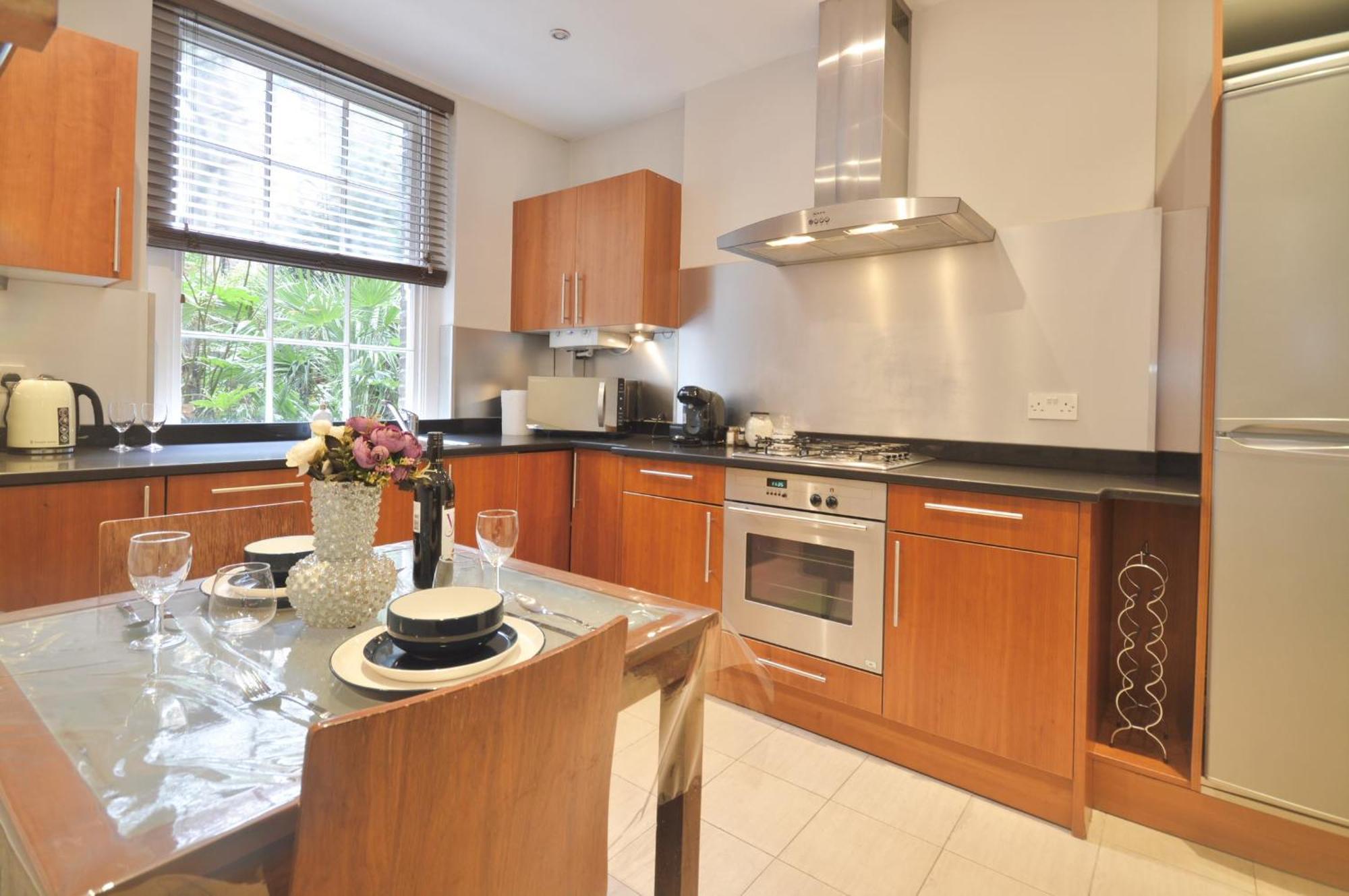 Kensington Apartment, Breakfast, 2 Baths 伦敦 外观 照片