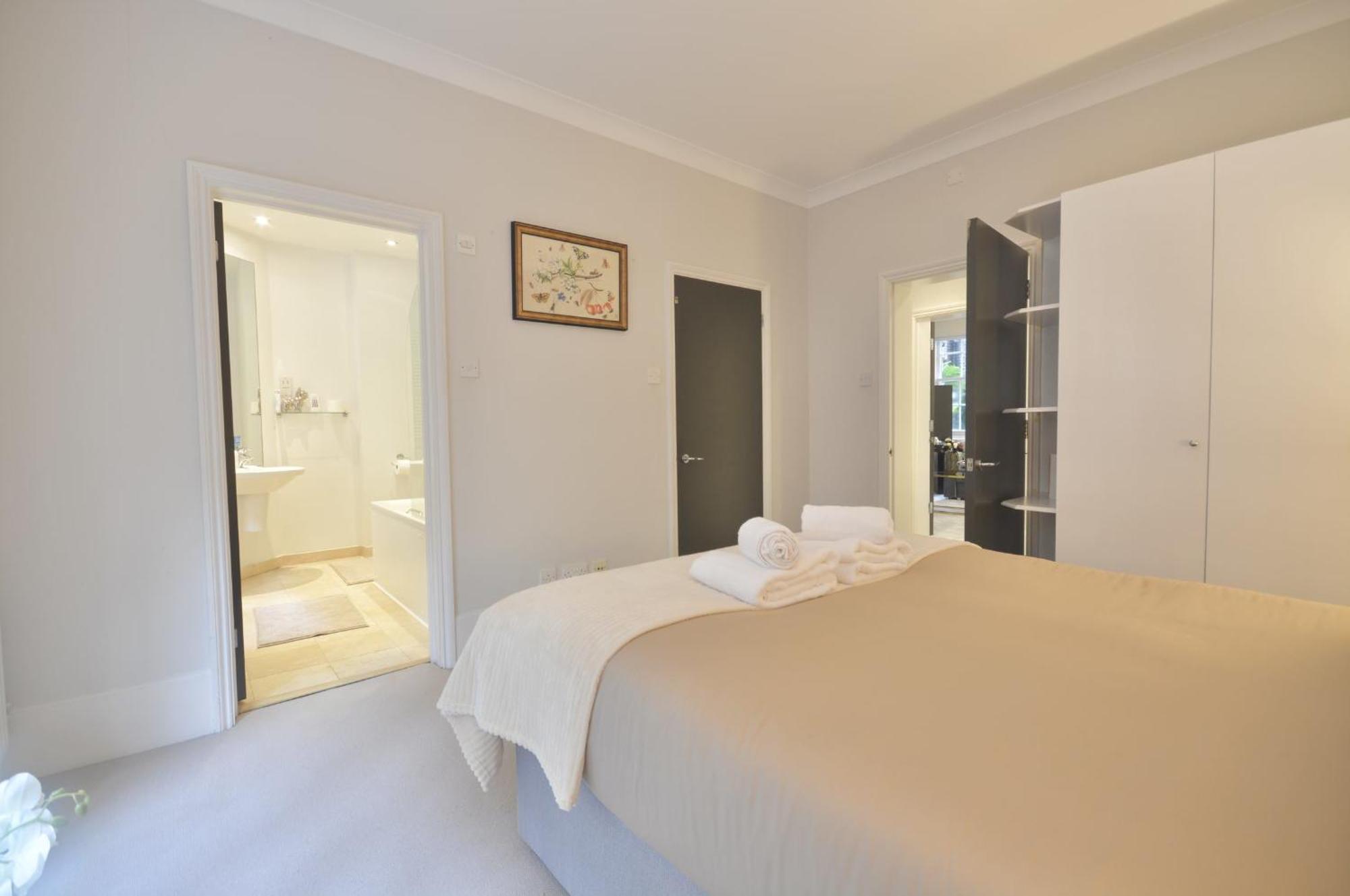Kensington Apartment, Breakfast, 2 Baths 伦敦 外观 照片